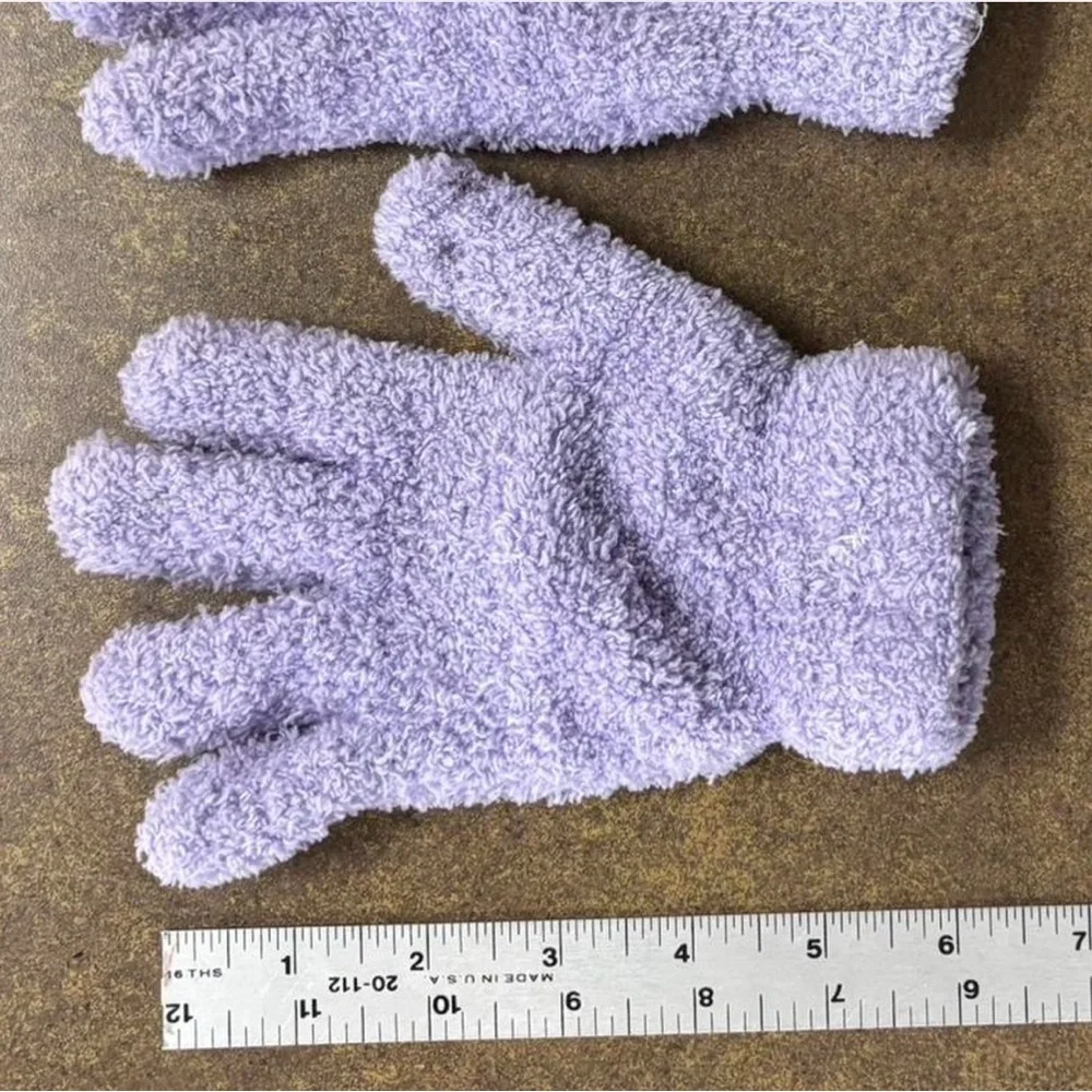 Cozy Kids' Purple Gloves